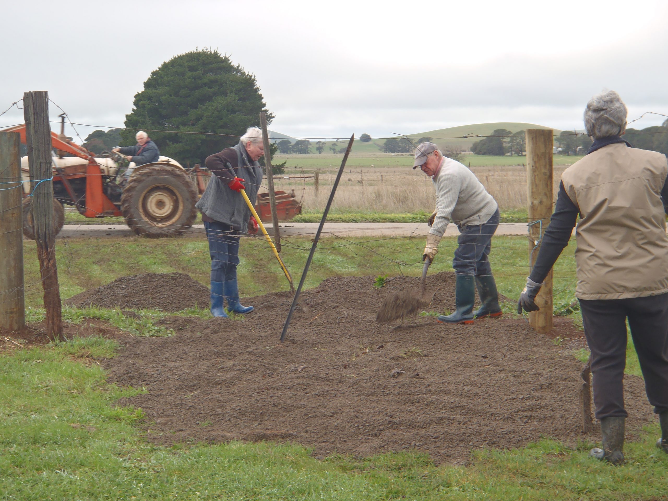 Friends of Learmonth.